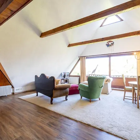 Kapitaen Hansen Haus- Obergeschoss Oldsum